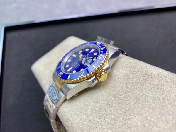 Rolex Submariner Date Blue Dial Two-tone Yellow Gold Swiss Made 5A - Image 5